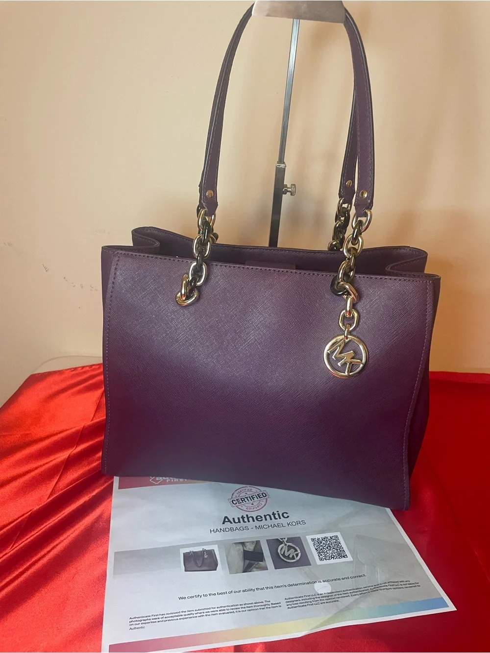 Authentic Michael Kors Purse #0102NCO Cynthia Medium Satchel in plum/dark purple